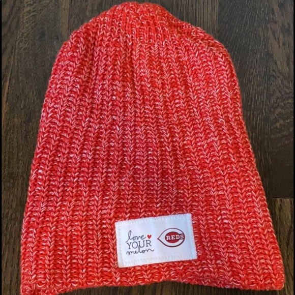 Love Your Melon x Reds beanie - Picture 1 of 1